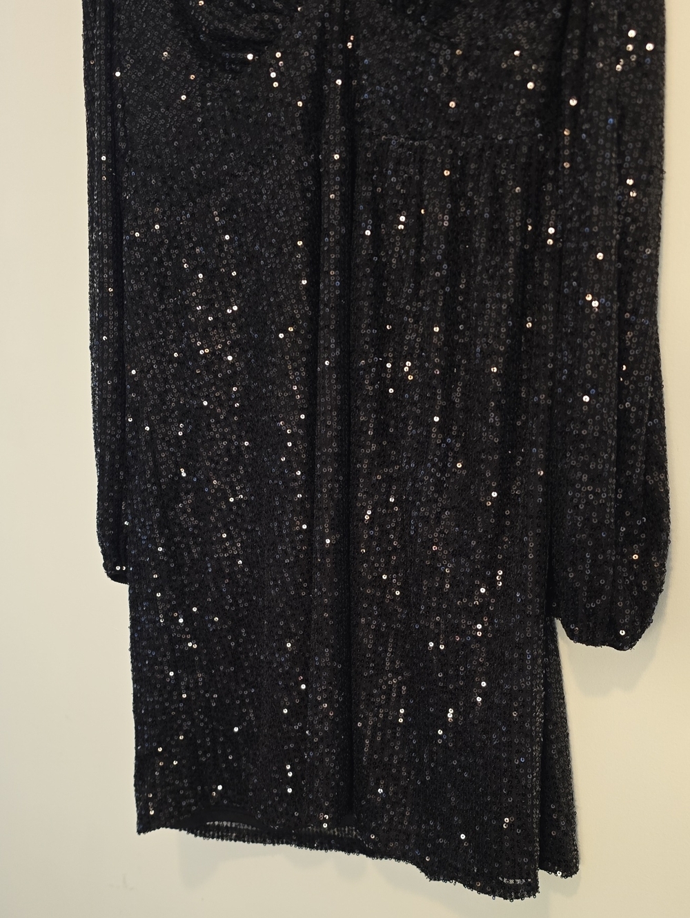SHEIN Black Sequin V-Neck Long Sleeve Holiday Dress - Picture 7 of 8